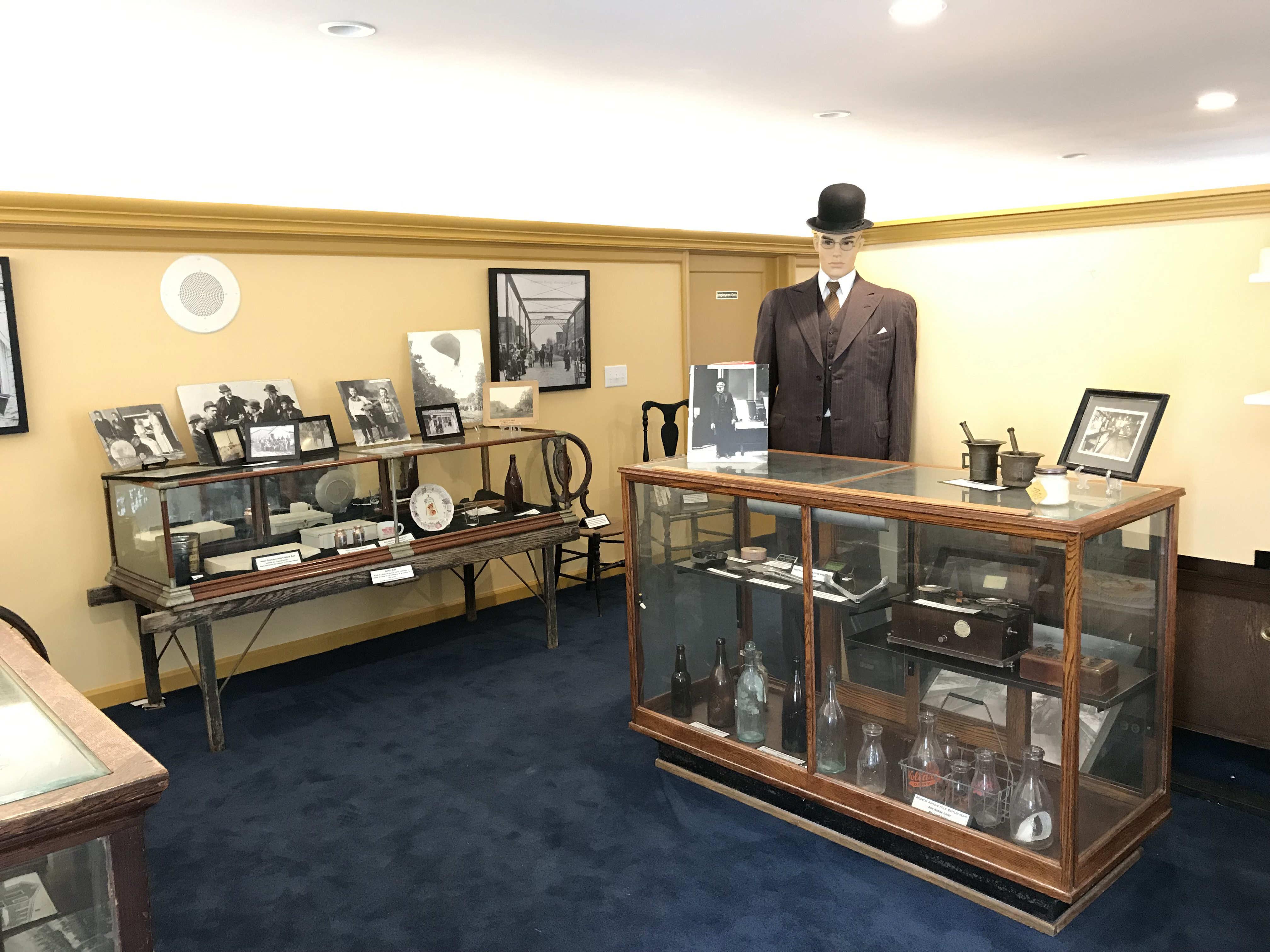Museum Display Cases